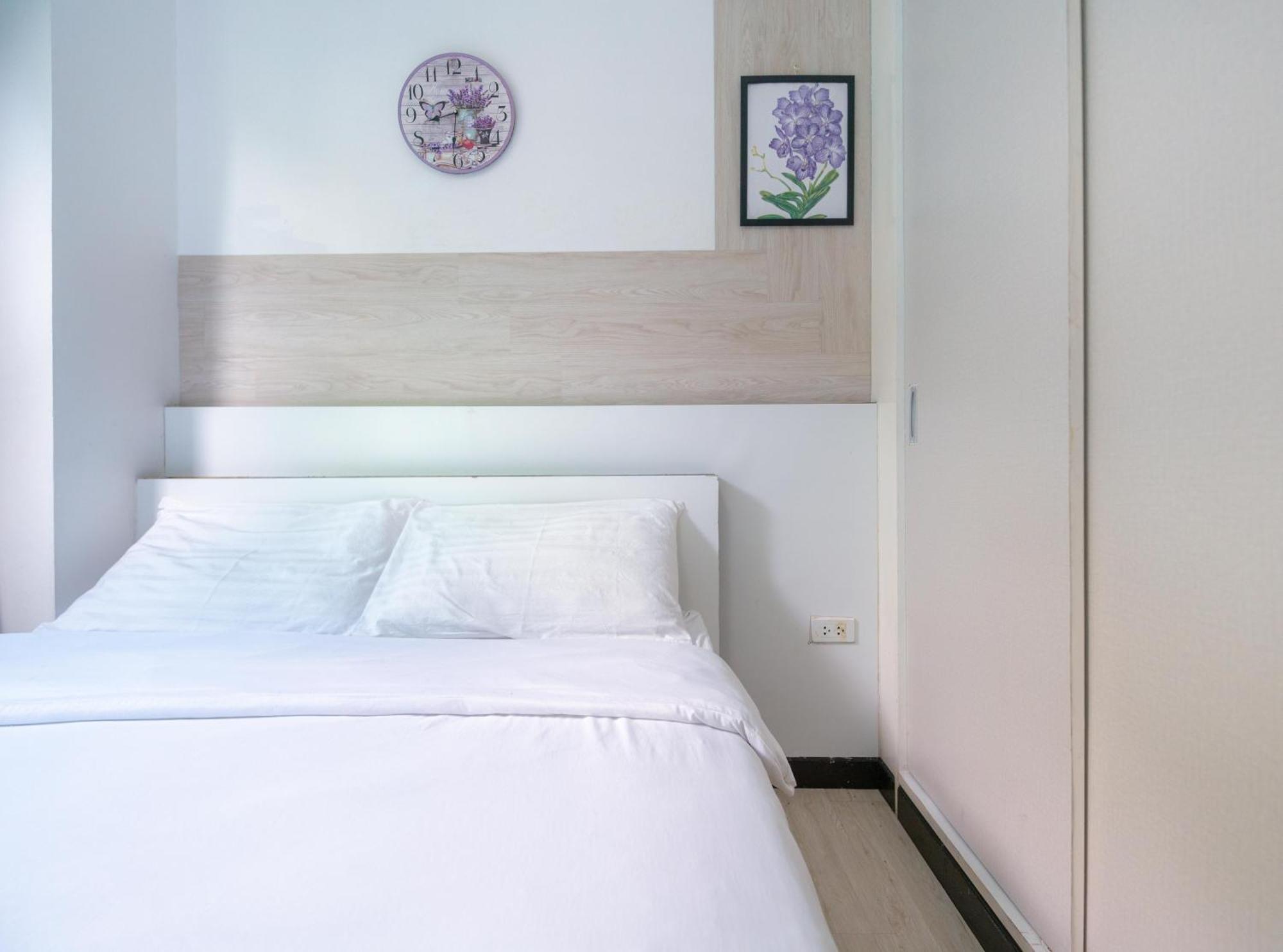 Baan Sabai Rama IV Apartment Bangkok Ngoại thất bức ảnh