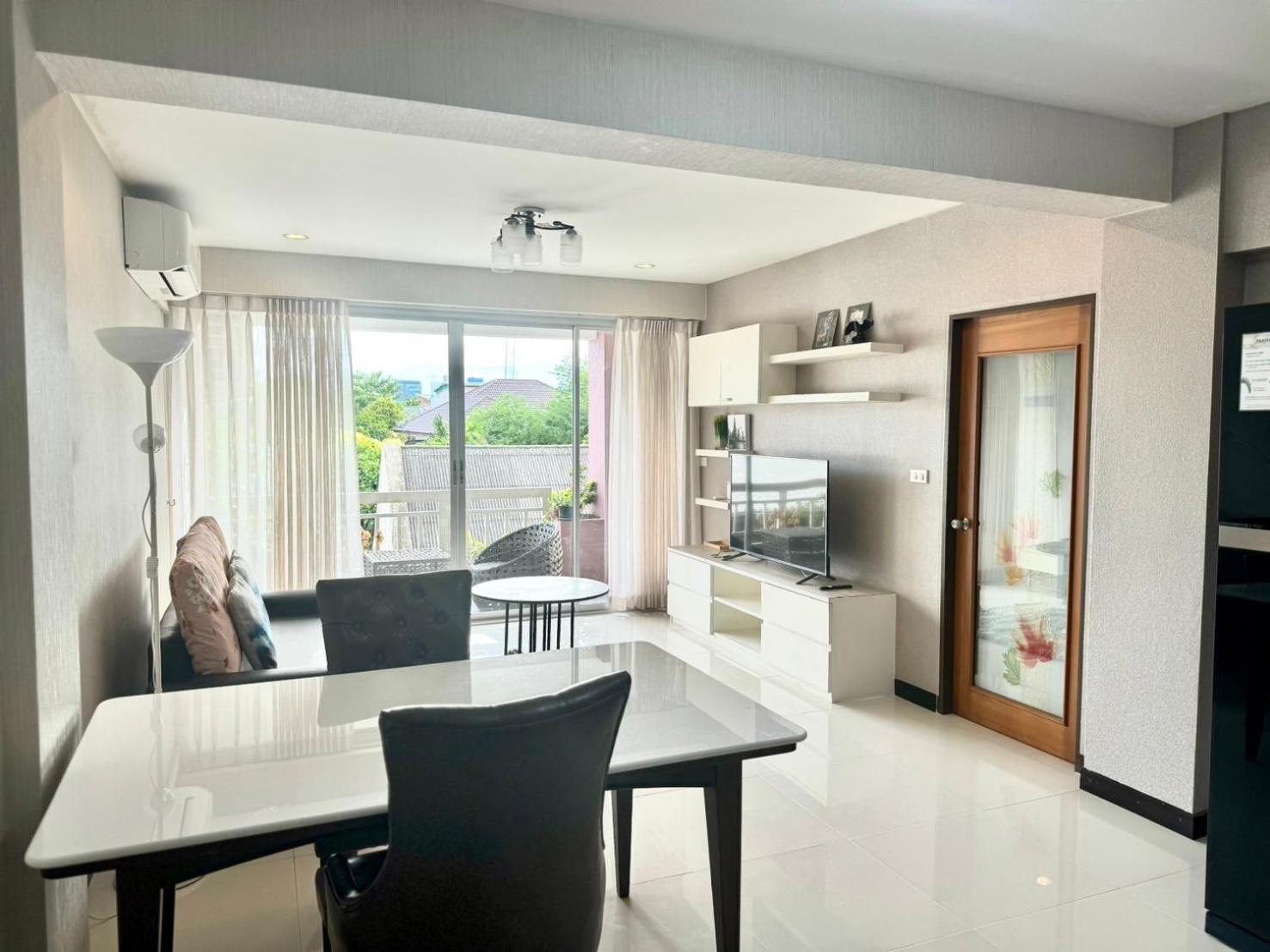 Baan Sabai Rama IV Apartment Bangkok Ngoại thất bức ảnh
