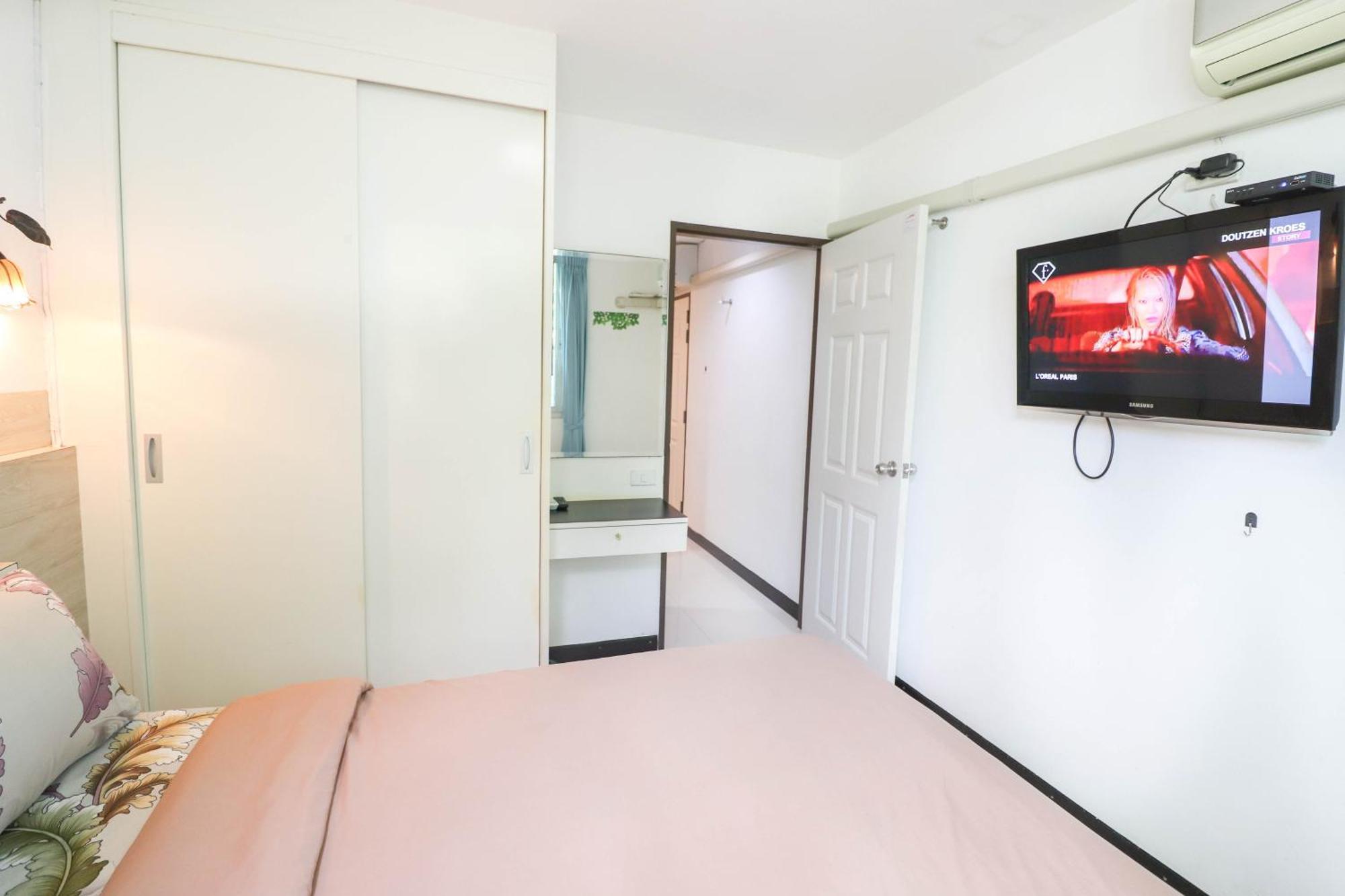 Baan Sabai Rama IV Apartment Bangkok Ngoại thất bức ảnh