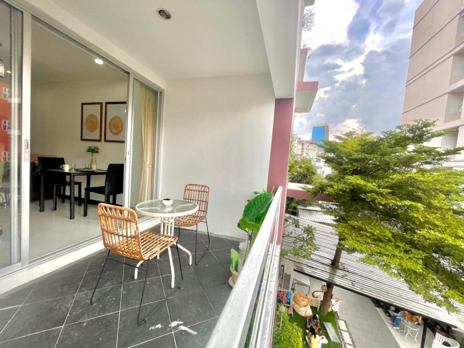 Baan Sabai Rama IV Apartment Bangkok Ngoại thất bức ảnh