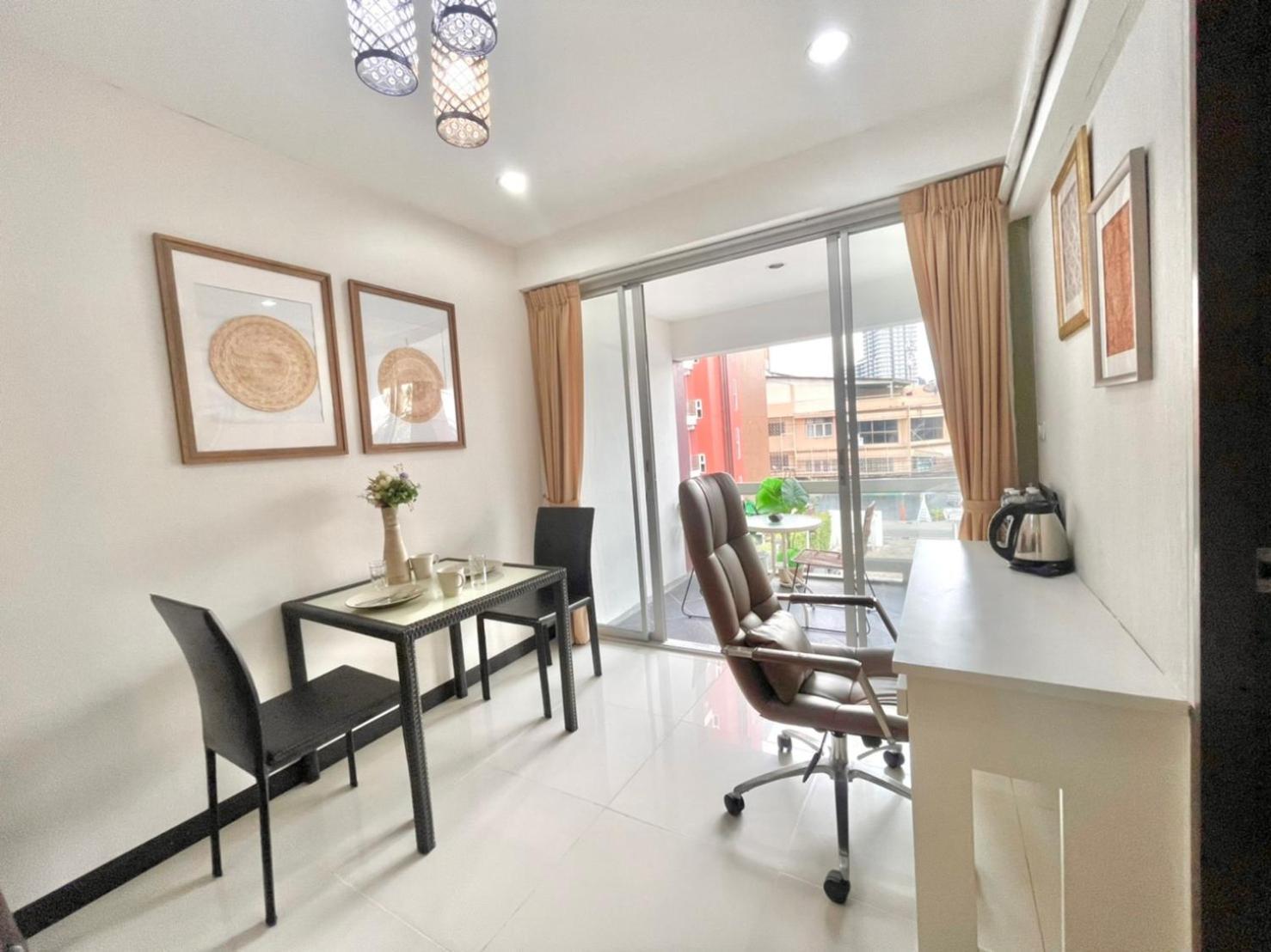 Baan Sabai Rama IV Apartment Bangkok Ngoại thất bức ảnh