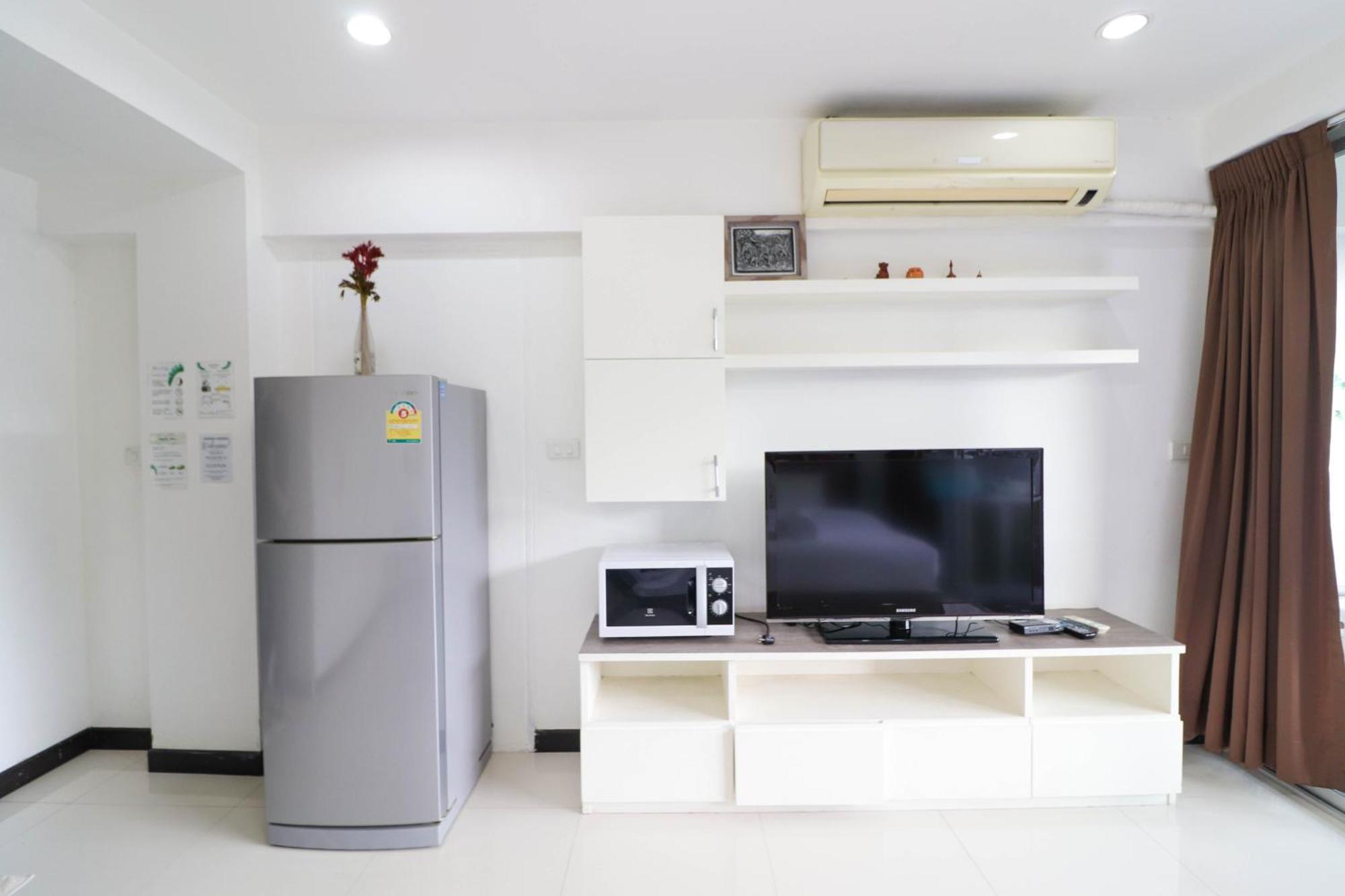 Baan Sabai Rama IV Apartment Bangkok Ngoại thất bức ảnh