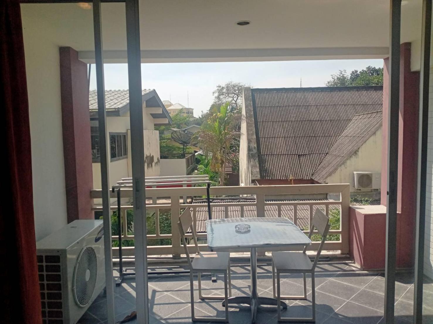 Baan Sabai Rama IV Apartment Bangkok Ngoại thất bức ảnh