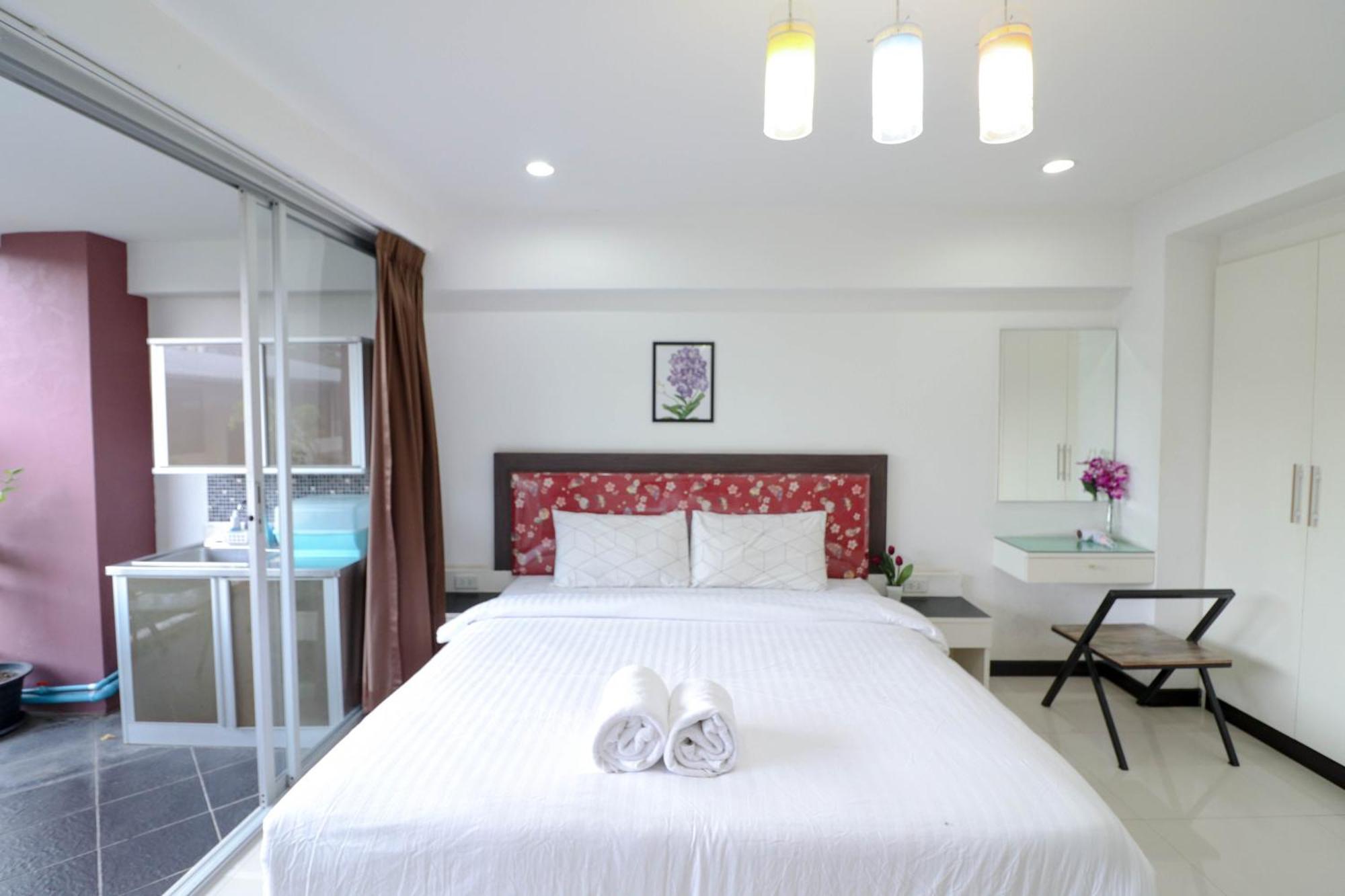 Baan Sabai Rama IV Apartment Bangkok Ngoại thất bức ảnh